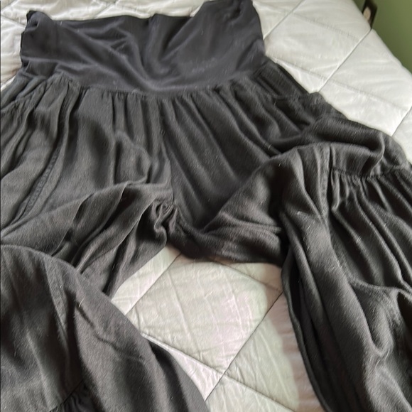 Fun black wide leg pants , rayon (hand wash cold water hang to dry - Picture 3 of 3